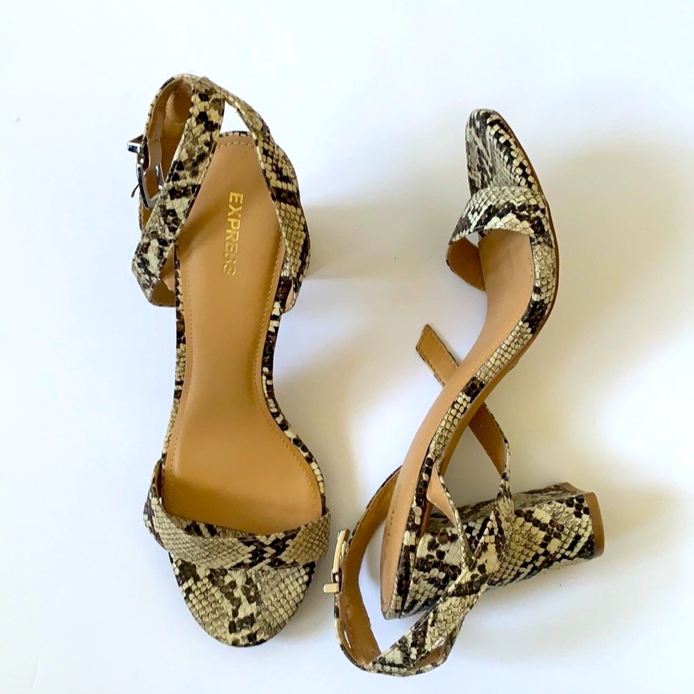 Express Snake print sandal